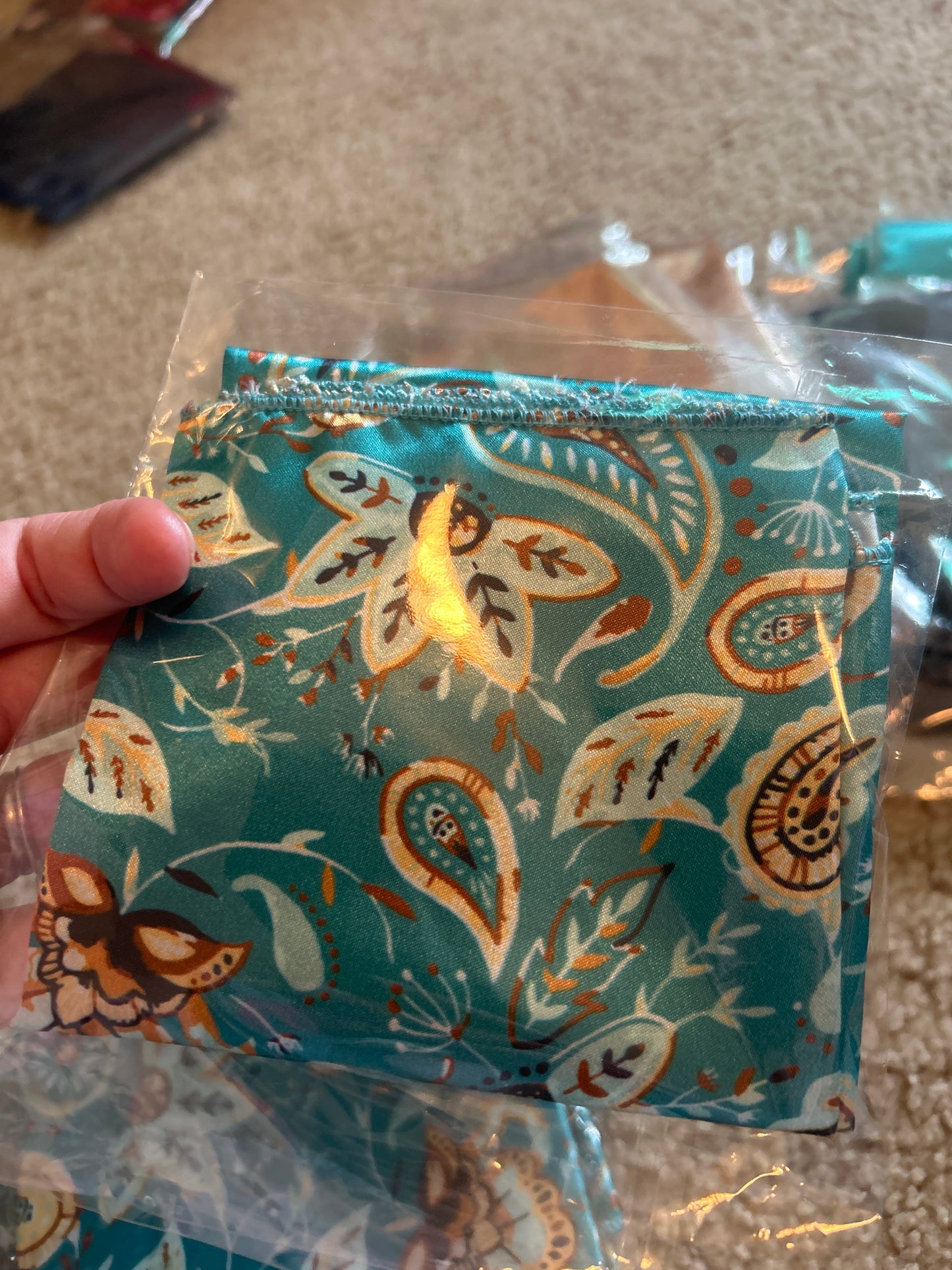 Pretty Paisley Mini Wildrag