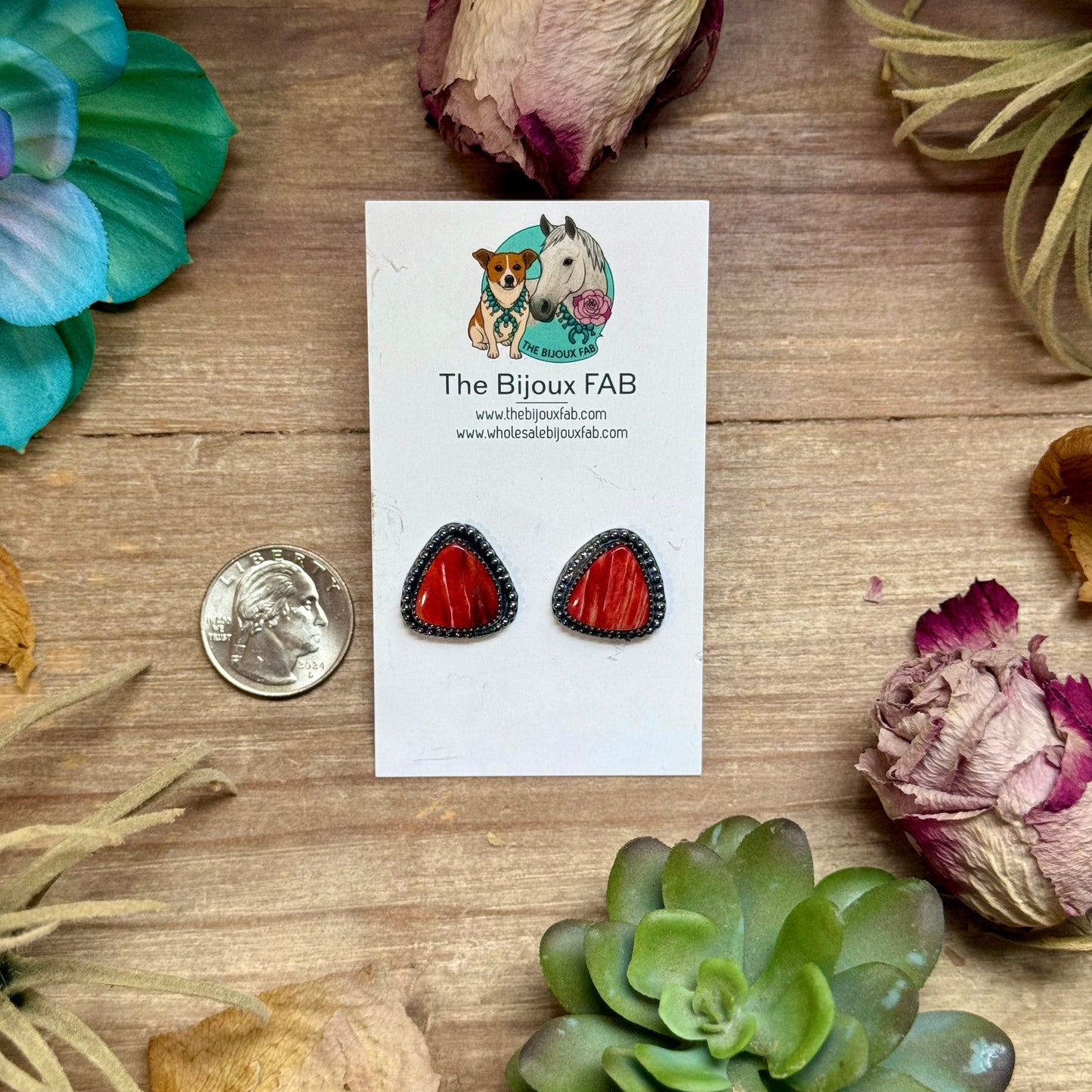 MJ Ring - Red Spiny Oyster Stud Earrings – Sterling Silver