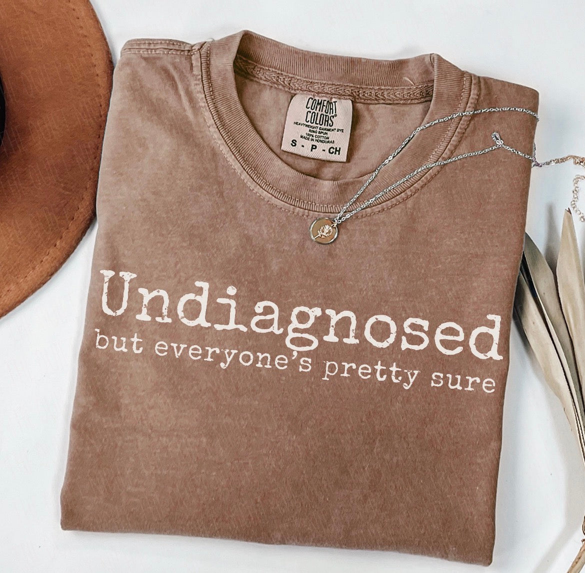PREORDER-undiagnosed tee