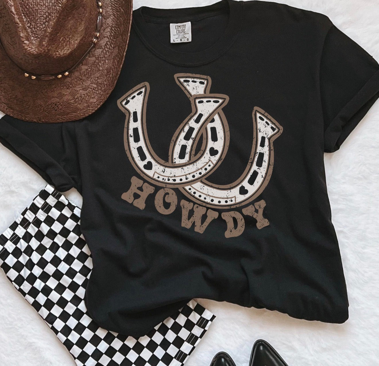 Comfort Colors Howdy Horseshoe Graphic Tee
