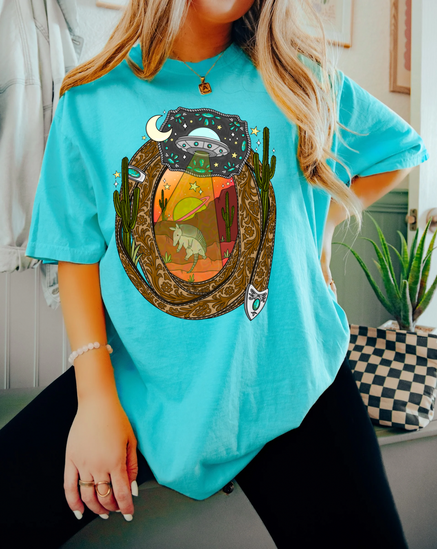 Armadillo Abduction Tee