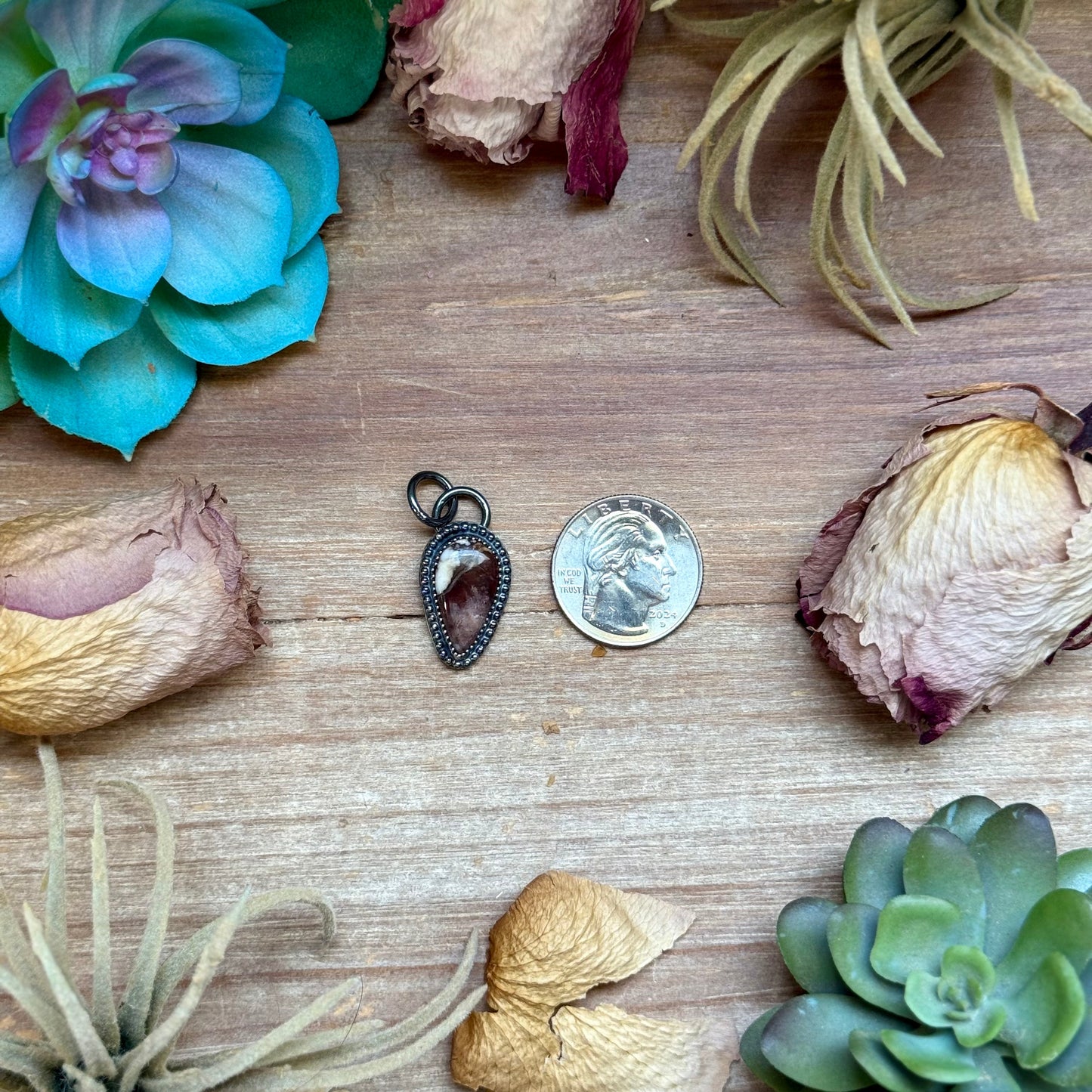 mj pendant wild horse small