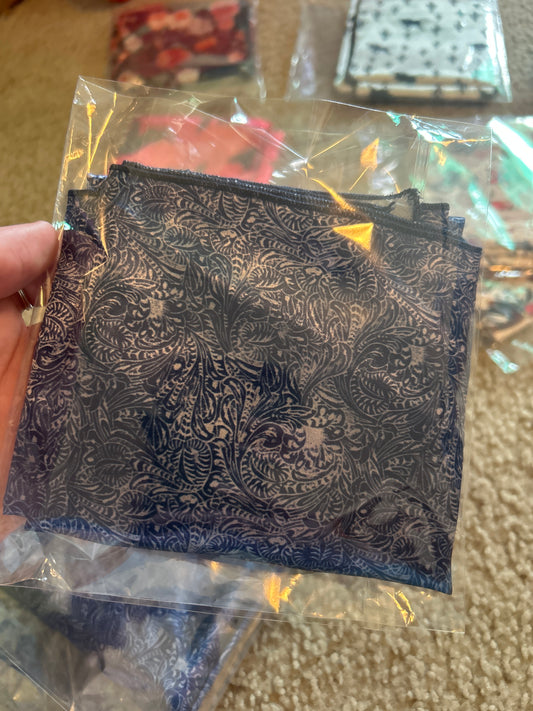 Tooled Pattern Navy Mini Wildrag