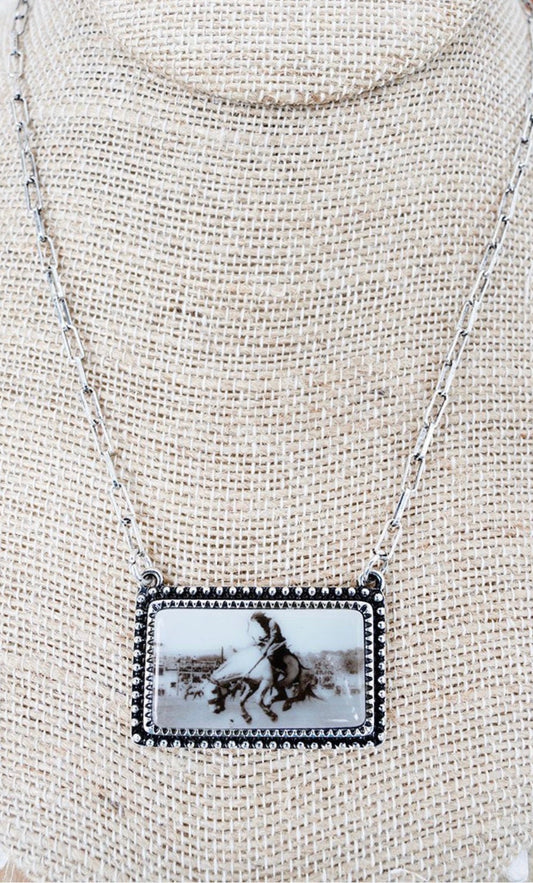 VINTAGE STALLION SPIRIT SILVERTONE NECKLACE
