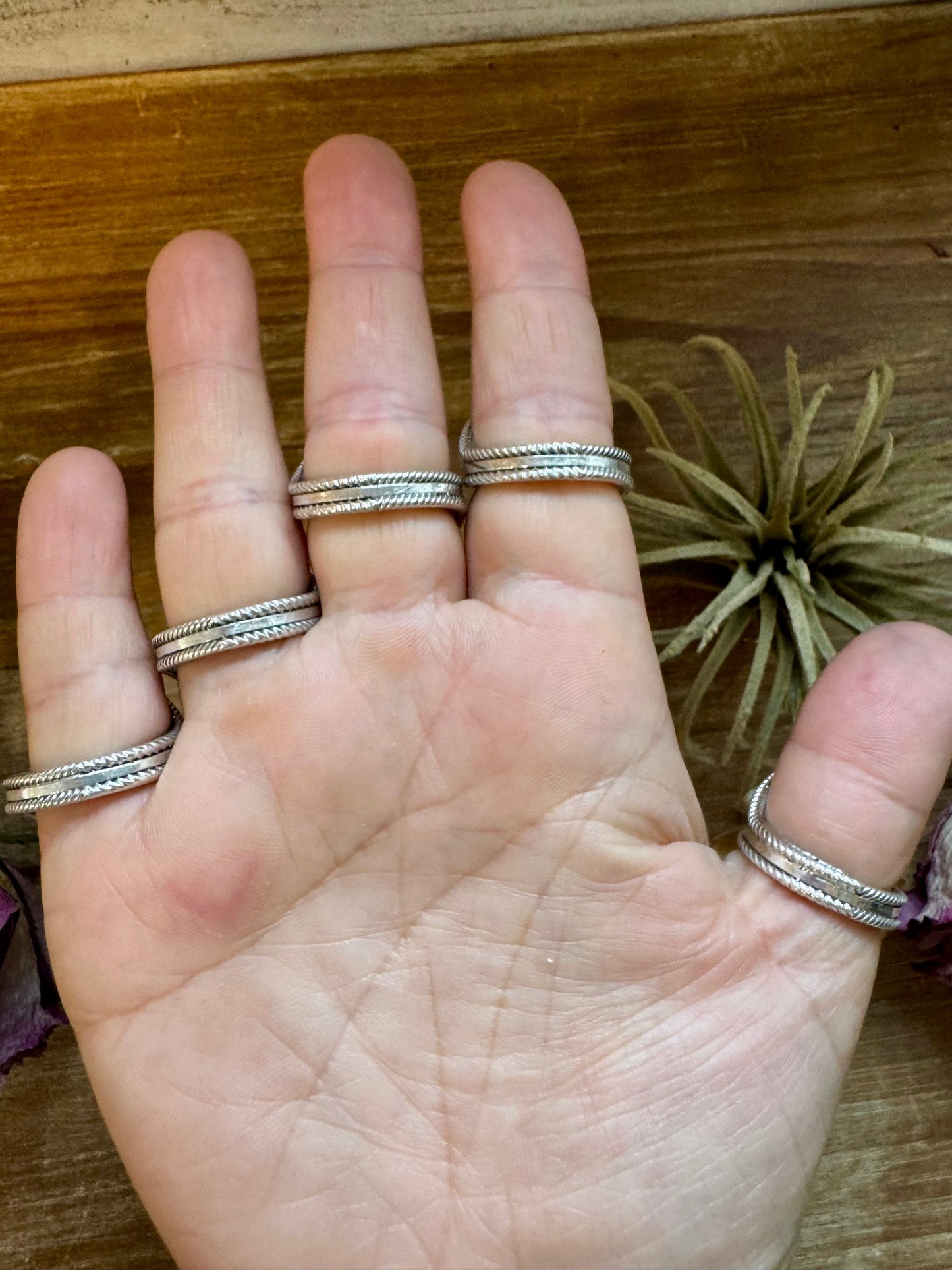 Turquoise or Spiny Oyster Ring – Sterling Silver – Native Made Stamp Z – Multiple Sizes – USA