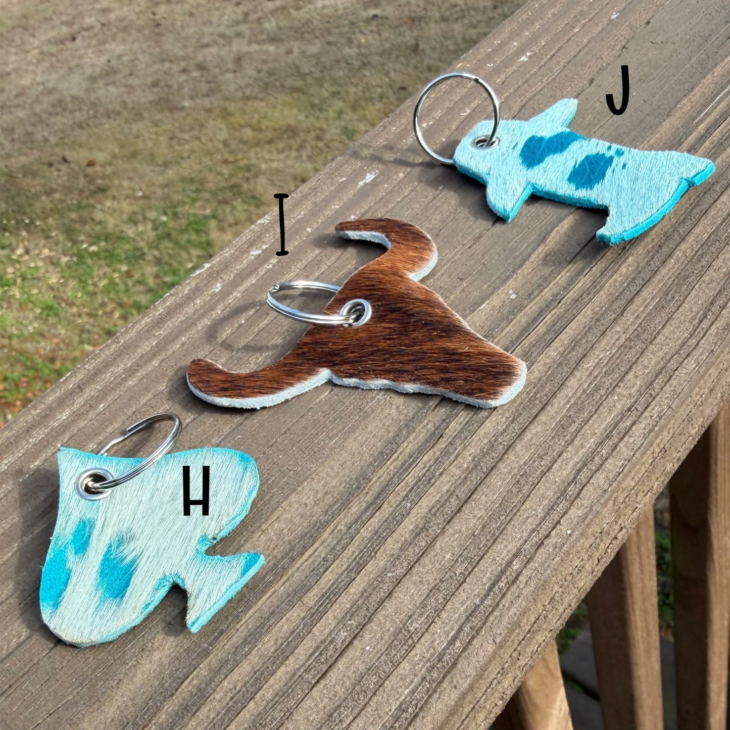 Genuine Hair-On-Hide Keychain – Single-Sided Cowhide Shapes