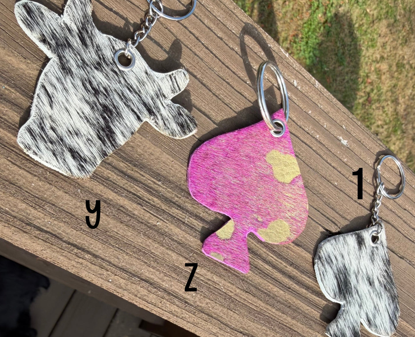 Genuine Hair-On-Hide Keychain – Single-Sided Cowhide Shapes