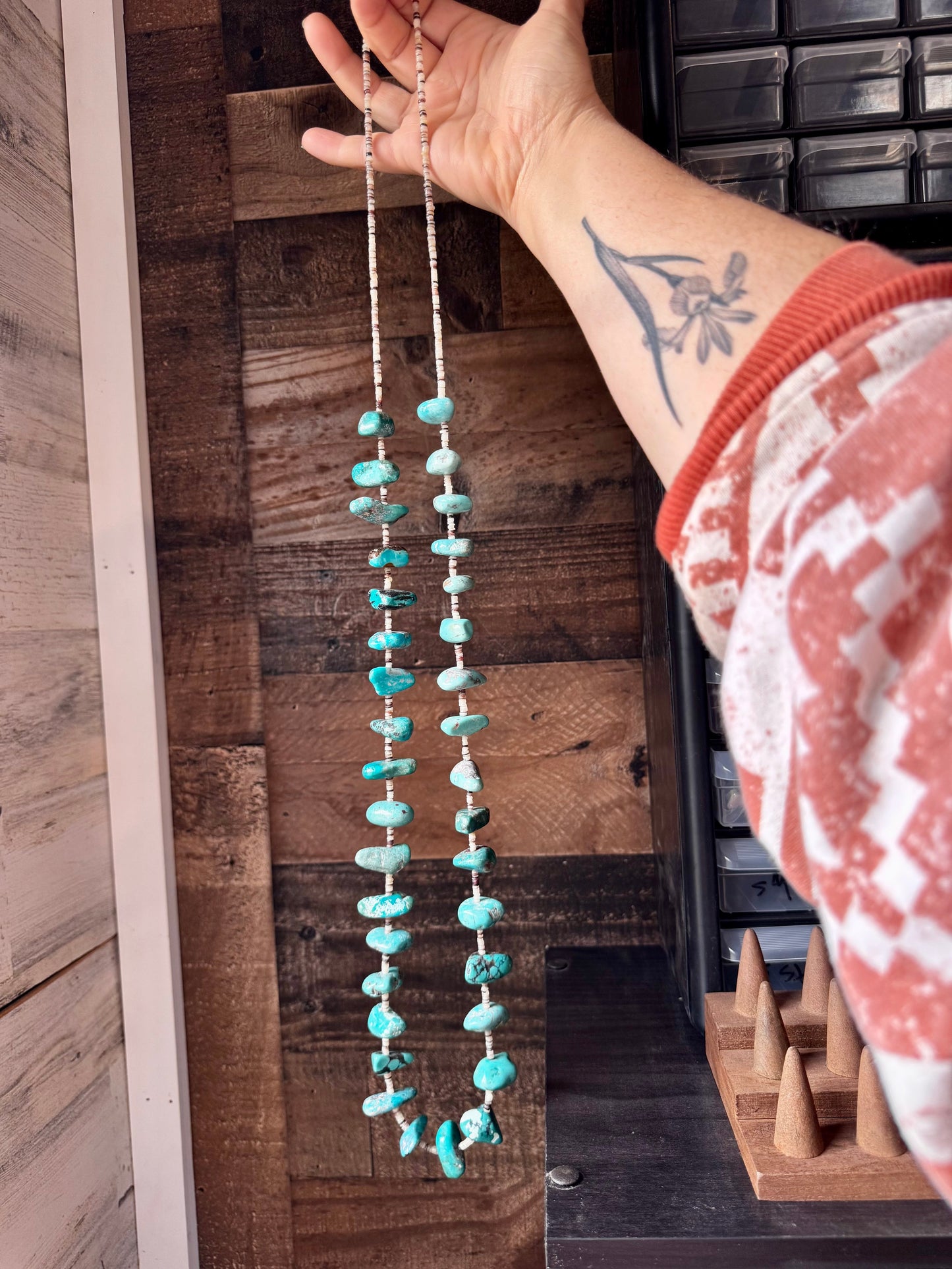 44 inch - American Rodeo Collection - Shell & Turquoise Nuggets