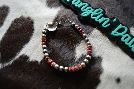 Purple Spiny Oyster and Pearls Bracelet