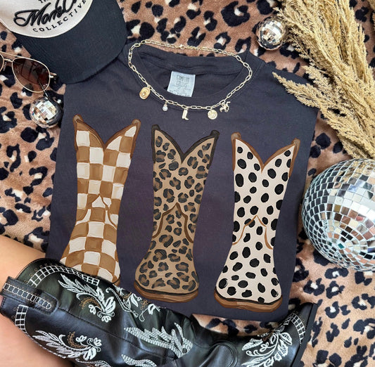 PREORDER-boujee boots tee