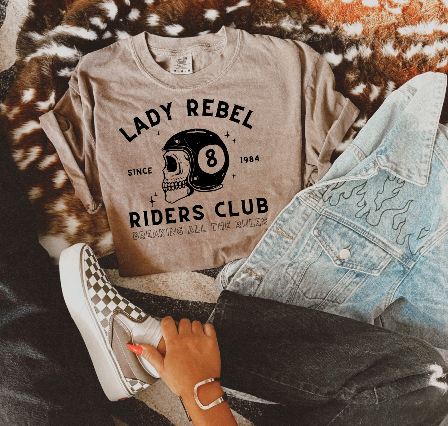 Lady Rebel Riders Tee 🎱