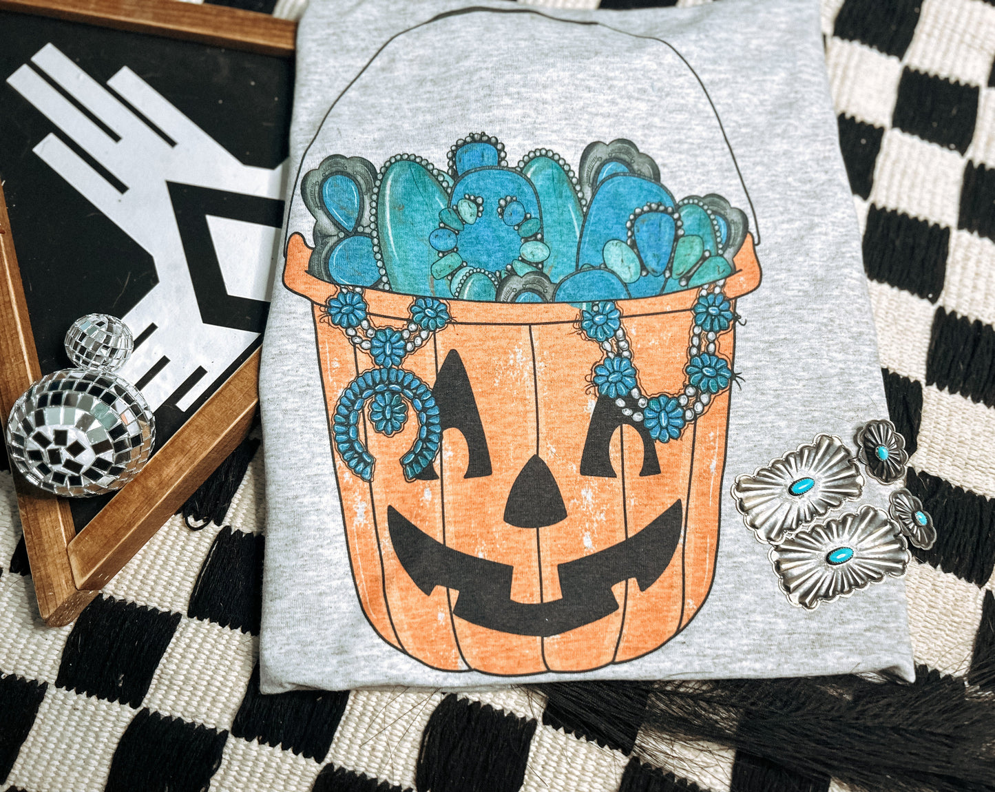 Turq pumpkin tee