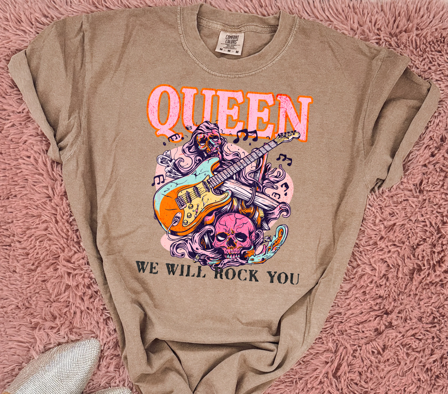 Queen tee