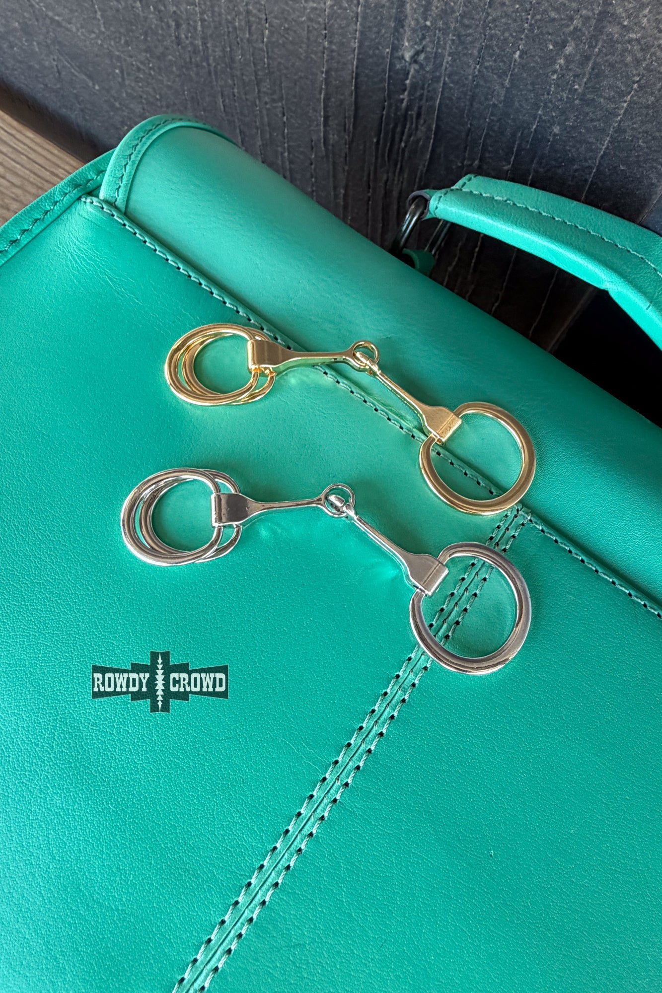 DS Smokeshow Snaffle Bit Scarf Slide