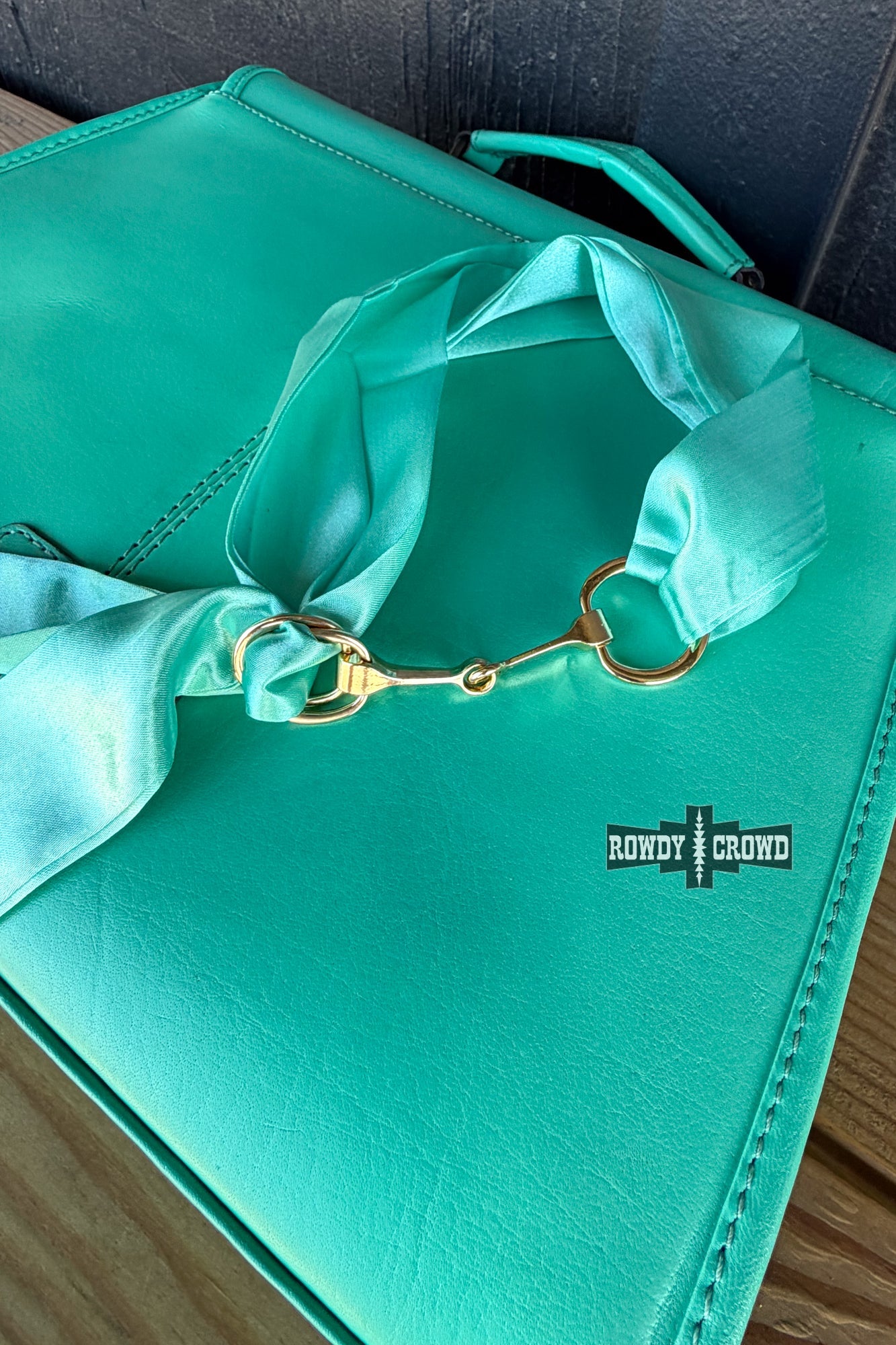 DS Smokeshow Snaffle Bit Scarf Slide